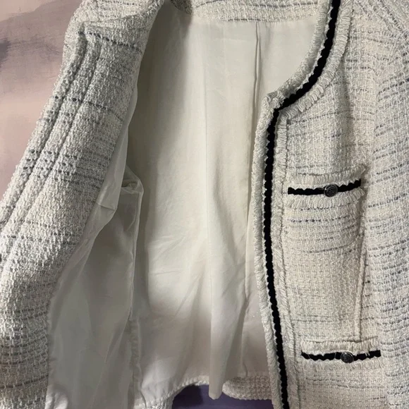 White House Black Market White Tweed Jacket with Black Trim - Picture 6 of 7